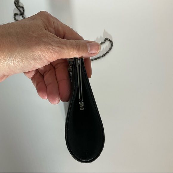 Jessica McClintock 90’s Vintage Black Satin Chain Clutch Chain Bag w/Ornate Gems - Picture 12 of 16